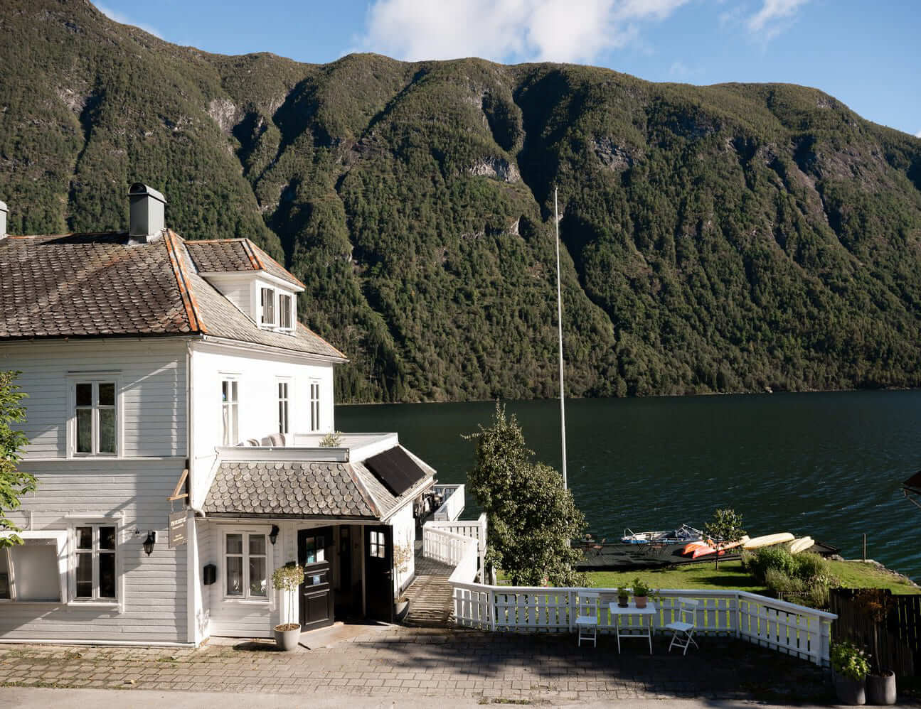 Fjærland Fjordstove Hotel